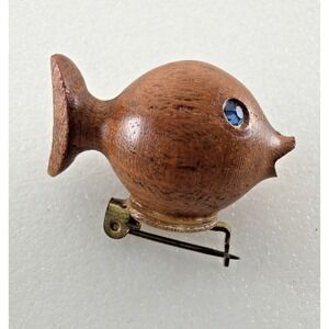 Vtg Hand Carved Fish 3D Wood Wooden Pin Brooch Blue Rhinestone Eyes 1940's